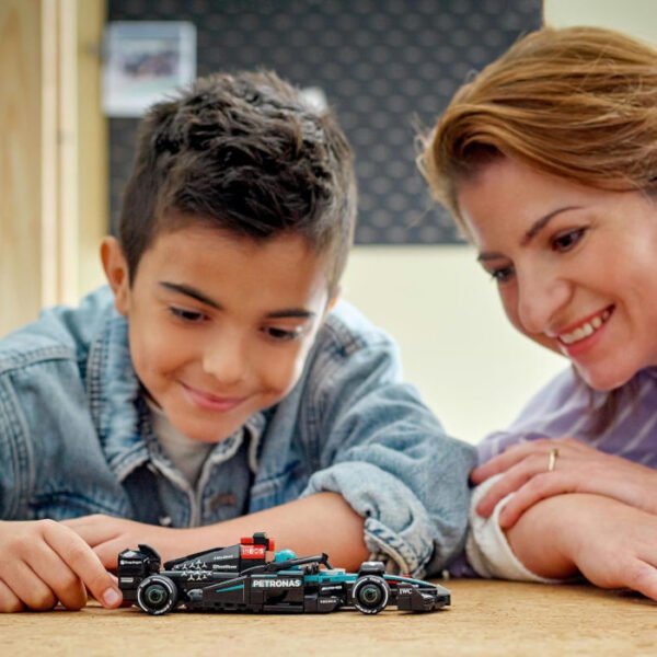 Champions Mercedes-AMG F1 W15 maqueta 267 pcs 1 LEGO Speed - Imagen 6
