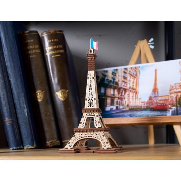 Torre Eiffel de París ensamblaje en madera UGEARS - Imagen 5